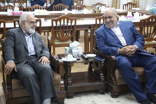 امضا تفاهم نامه 500 میلیارد تومانی برای محرومیت زدایی مناطق امضا تفاهم نامه 500 میلیارد تومانی برای محرومیت زدایی مناطق مختلف