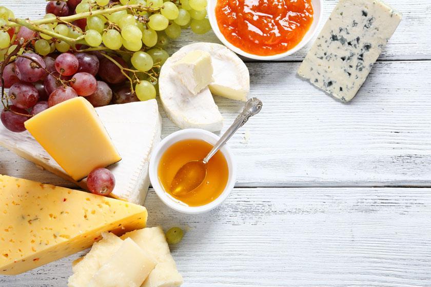 مشهورترین پنیرهایی که باید بشناسید