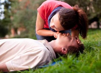 7 گام برای انجام CPR یا احیای قلبی ریوی