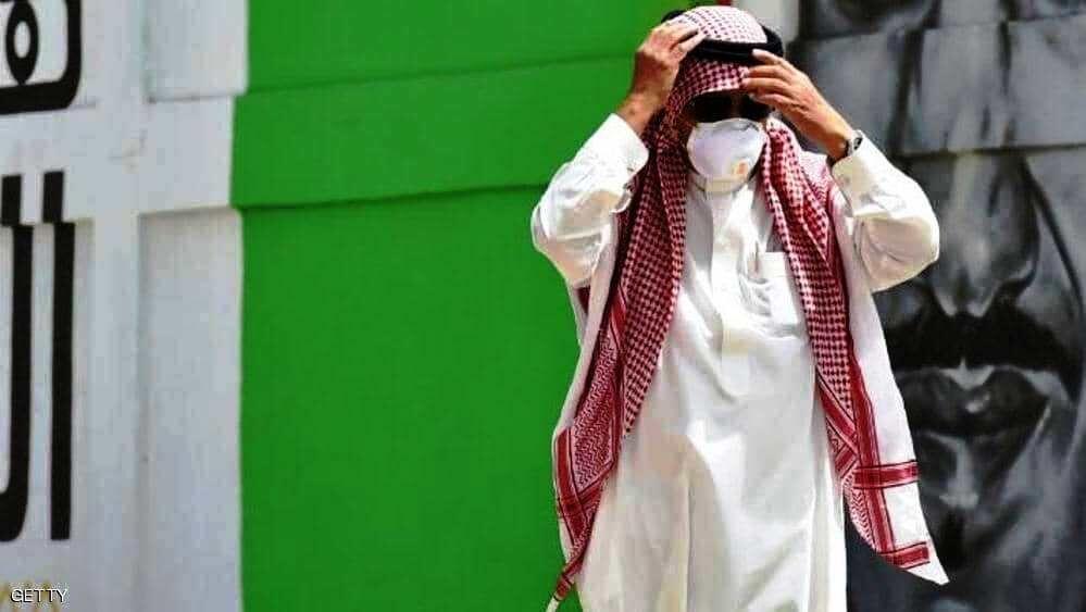 خبرنگاران اعمال مقررات منع تردد 24 ساعته در بعضی استان های عربستان