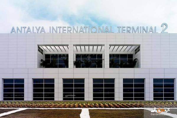 فرودگاه آنتالیا، سومین فرودگاه شلوغ ترکیه