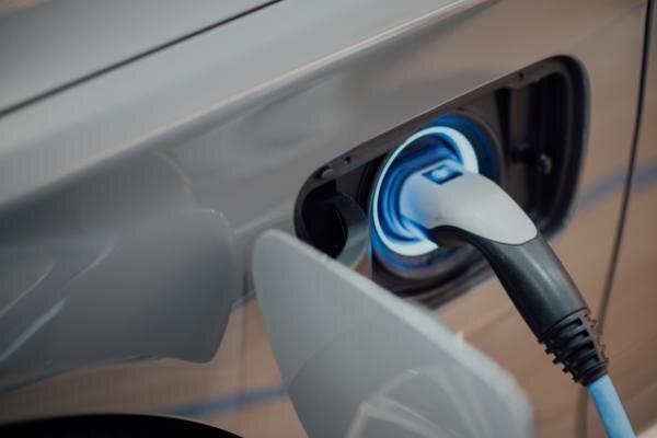 شبکه شارژ سریع خودروهای برقی در 20 دقیقه راه اندازی می گردد